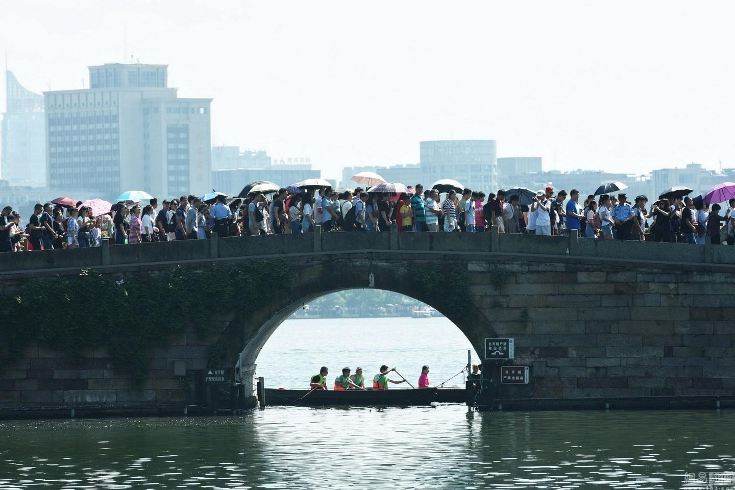 杭州西湖焕新活力，展现独特魅力最新动态